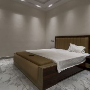 Luxury Suites